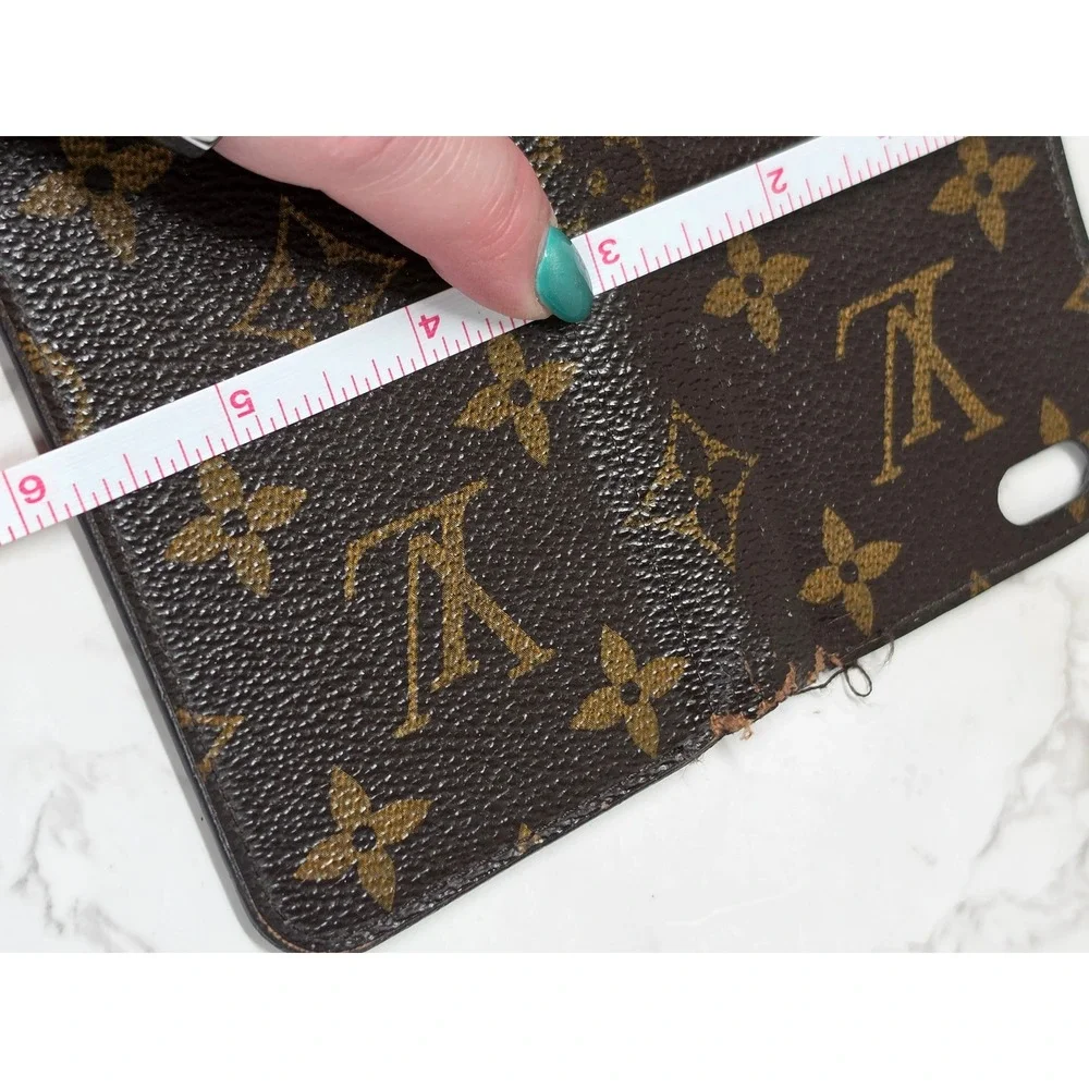 Louis Vuitton Monogram Canvas Phone Case Folio Brown Made in Spain For Materials
